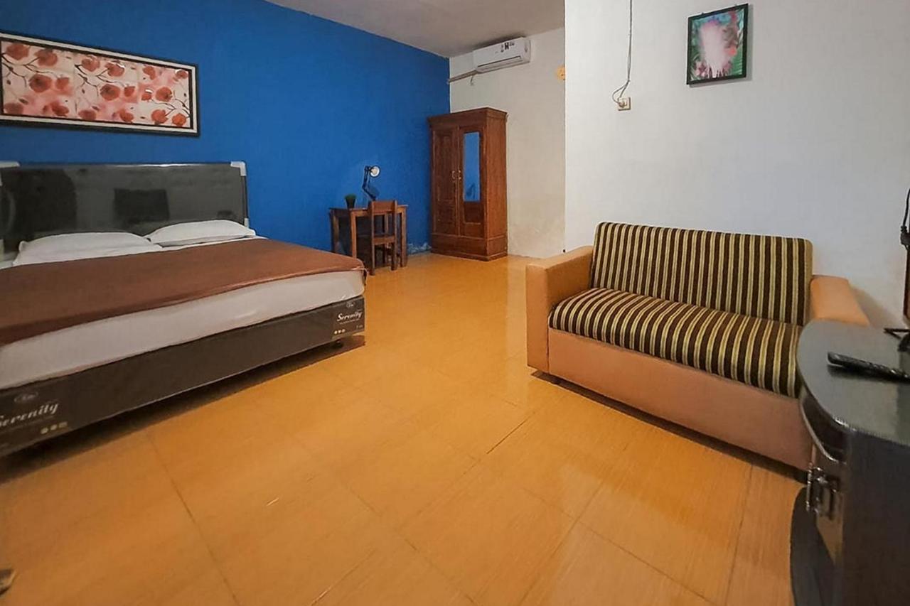 Syafa Homestay Syariah Mitra Reddoorz Tuban  المظهر الخارجي الصورة