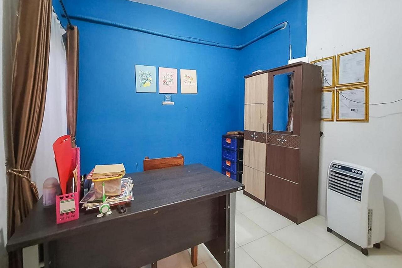 Syafa Homestay Syariah Mitra Reddoorz Tuban  المظهر الخارجي الصورة